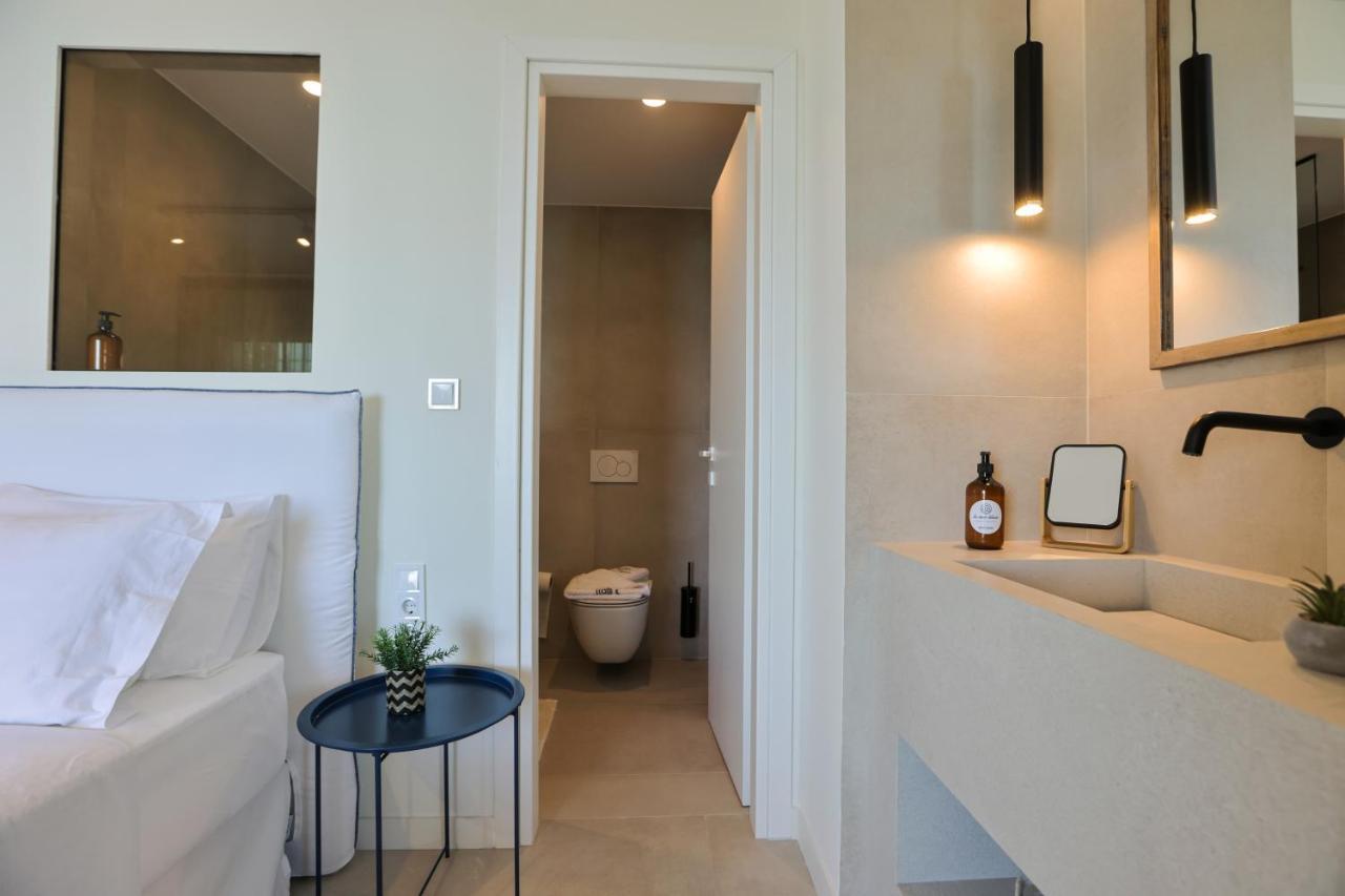 La Mer Bleue Boutique Suite Vrahati Exterior foto